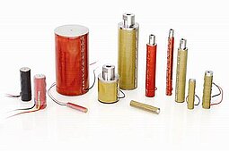 Bare Piezo Stacks, Discrete, 5 to 56mm Diameter – 5 to 180µm Motion  Bare Piezo Stacks, Discrete, 5 to 56mm Diameter – 5 to 180µm Motion